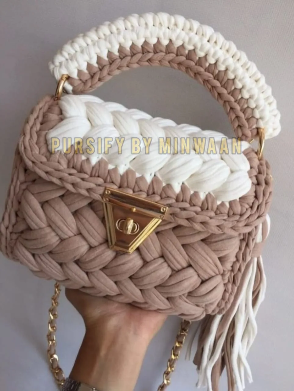 Rapunzel Crochet Bag by Pursify by Minwaan — front view